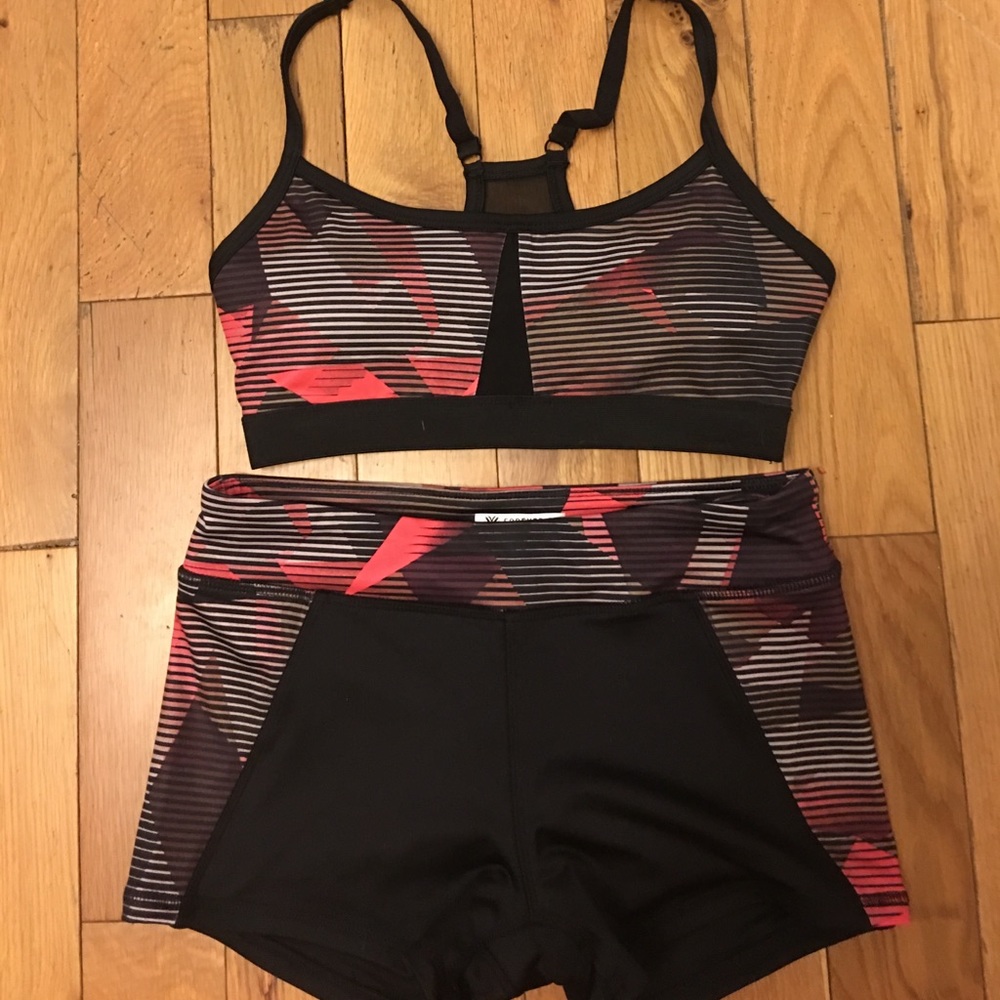 Brand New Forever 21 exercise set / yoga set