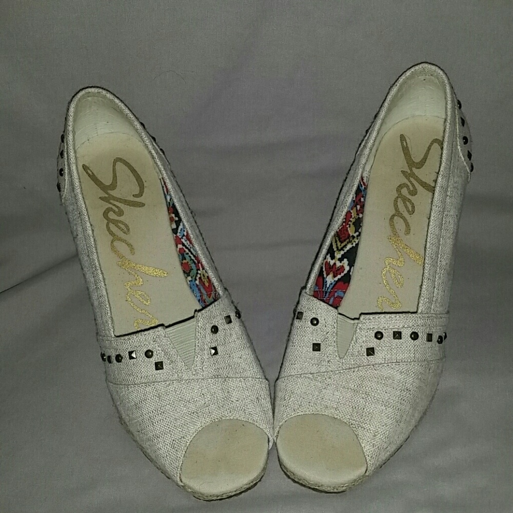 Skecher's Slip ons