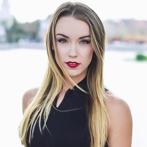 Meet your Posher, Julia