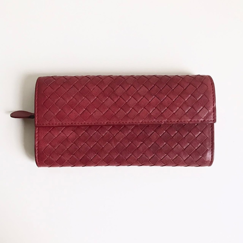 🌟authentic BV classic wallet🌟