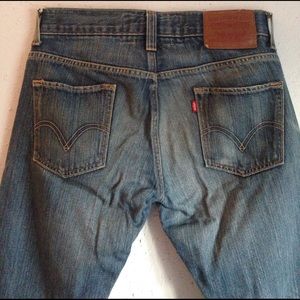 Levi's skinny blue jeans 30x32