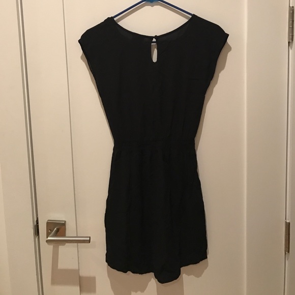 Little black dress - Picture 2 of 4