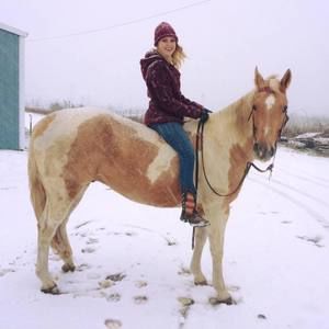 Meet your Posher, Leah