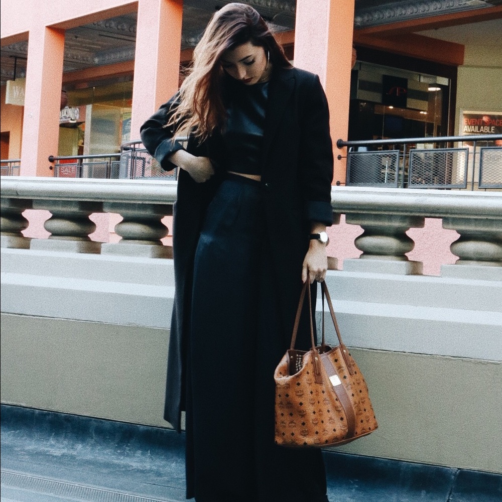 ‼️CLOSING THIS CLOSET! FOLLOW BACKUP! ‼️