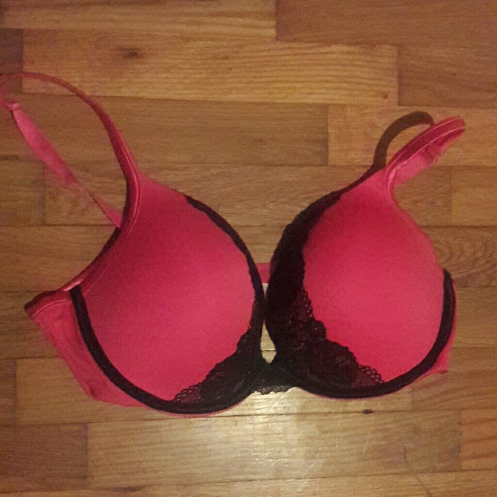 Hot pink nwot bra