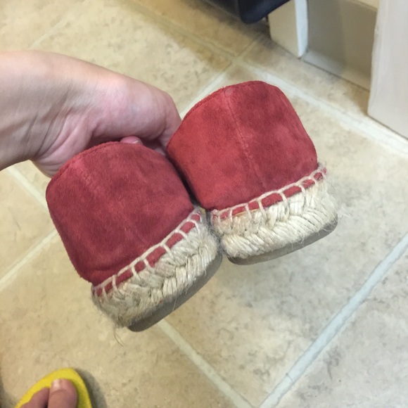 Marc fisher red suede espadrilles 6.5 - Picture 3 of 4