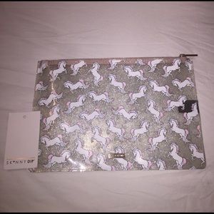 SKINNYDIPLONDON Glitter Unicorn Clutch Bag 🦄