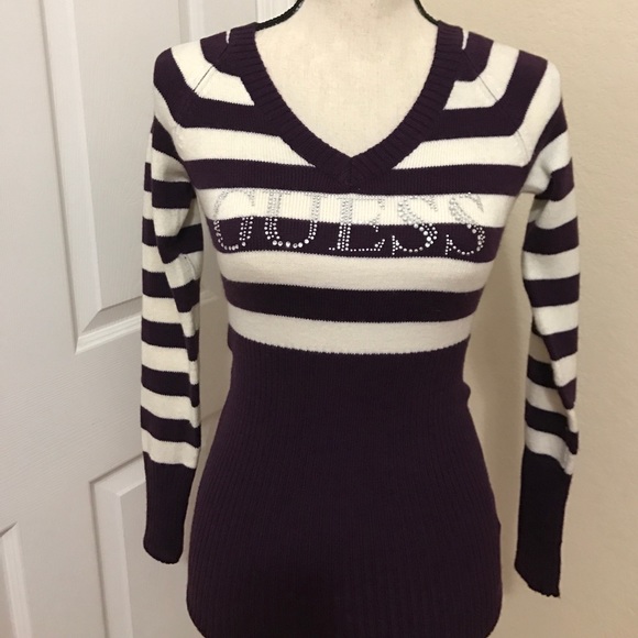 NWOT women's guess sweater - Picture 2 of 6