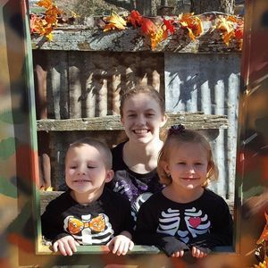 Meet your Posher, Carrie