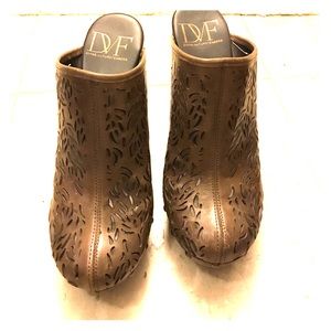 Diane von Furstenberg Brown Cloggs