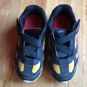 Toddler Boy's Lightning McQueen Shoes Size 11