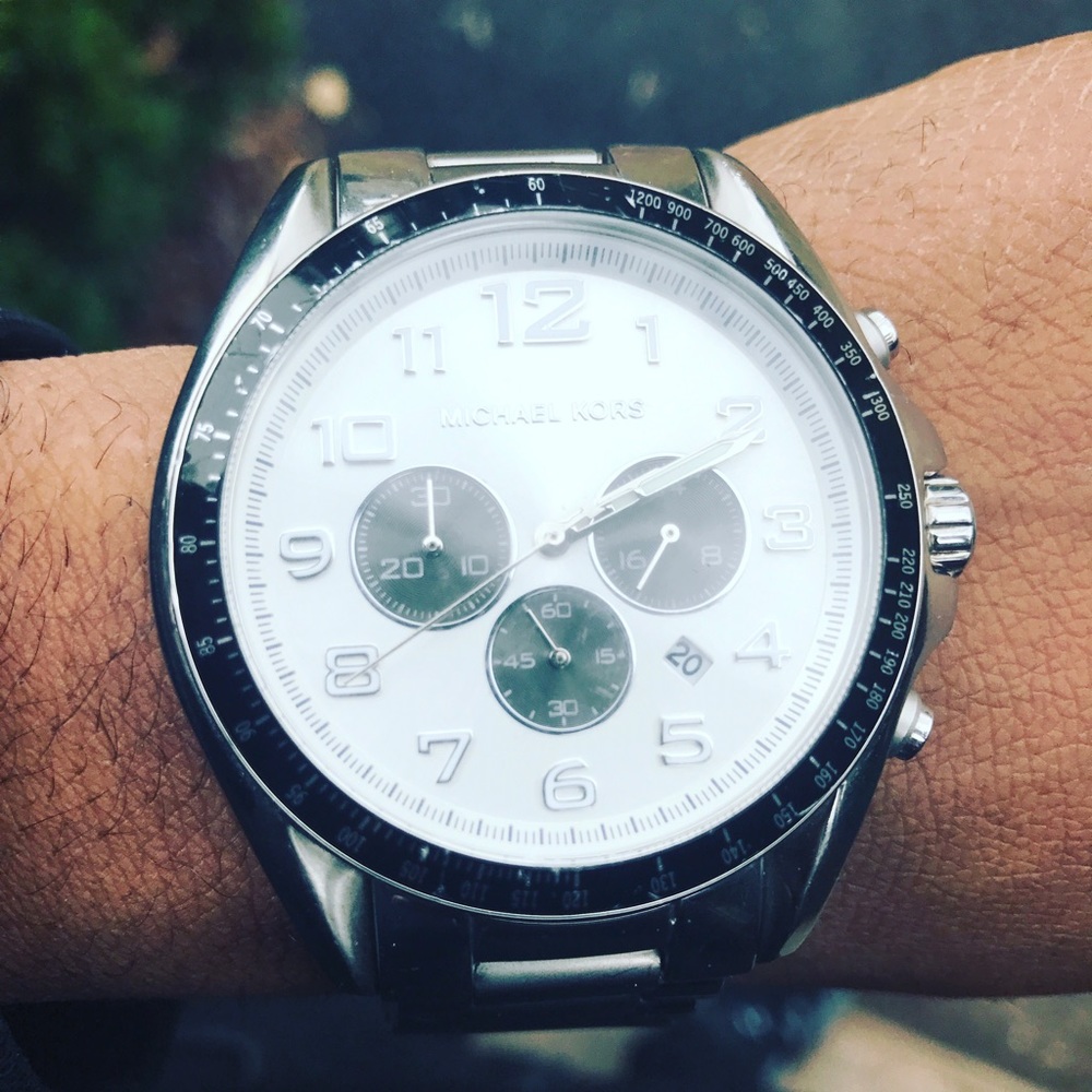 MK watch - Picture 2 of 2
