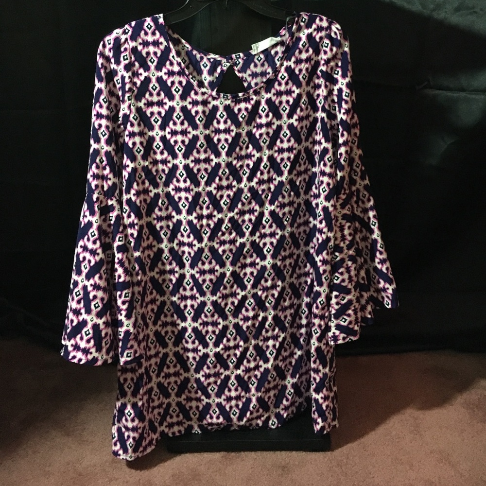 NWOT Bell Sleeved Blouse