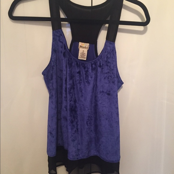 Top - Picture 1 of 1