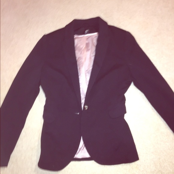 Black Blazer - Picture 1 of 3