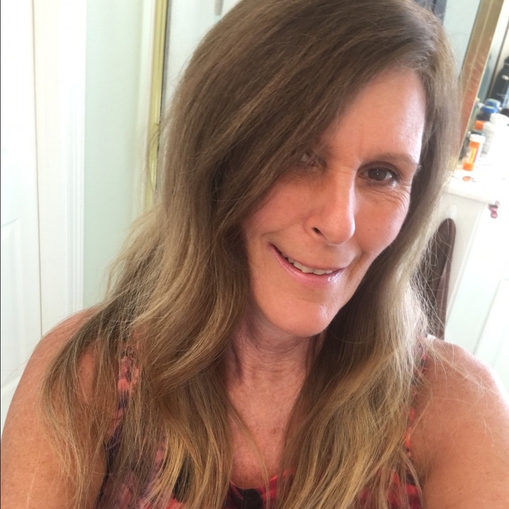 Meet your Posher, Kelly