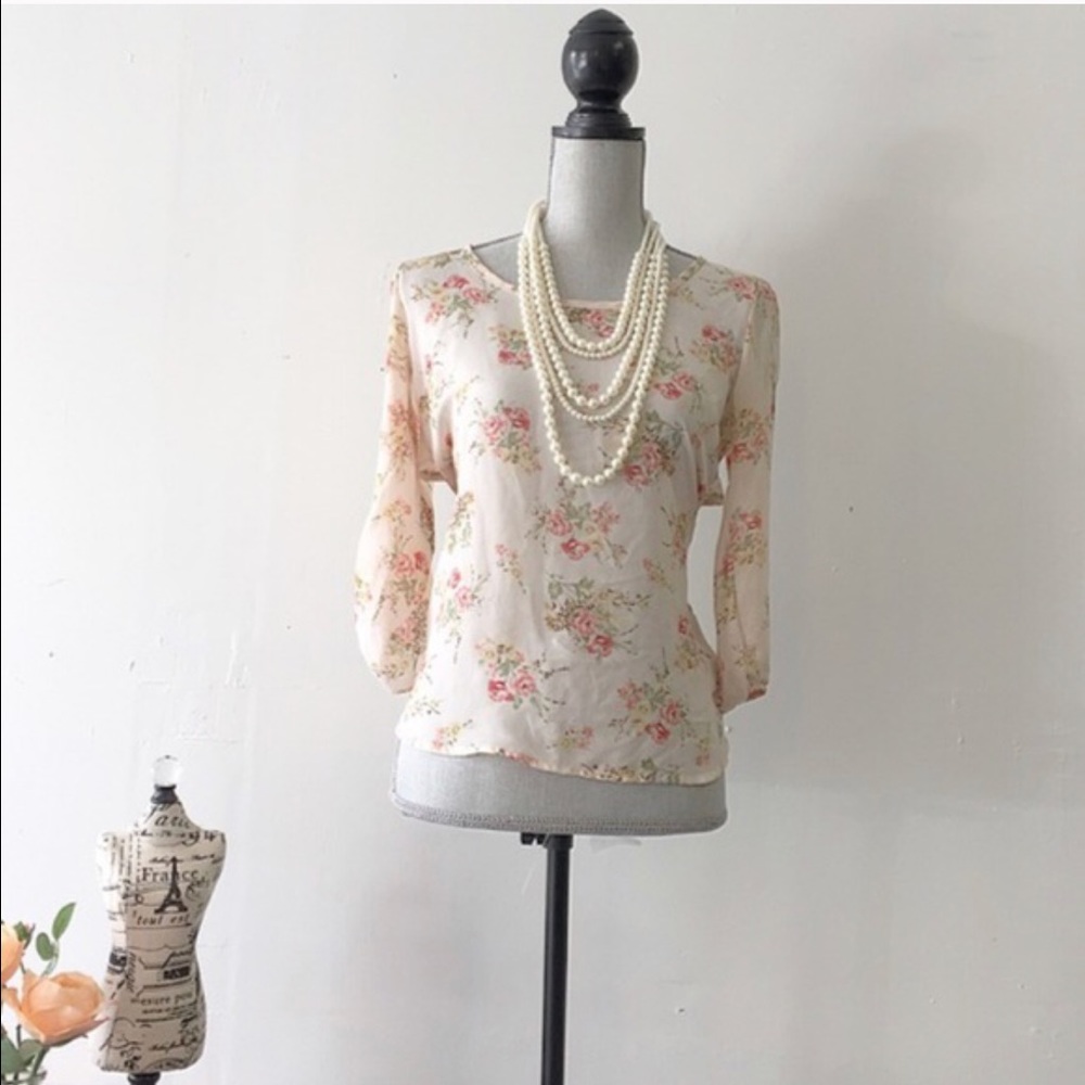 Pearl layered necklace! - Picture 3 of 3