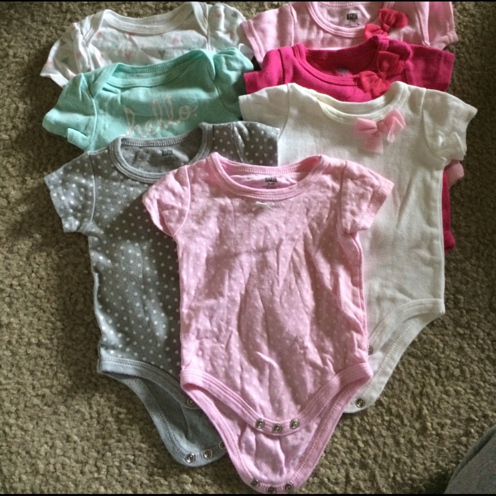 💞10% OFF SALE💕Circo & HB onesies