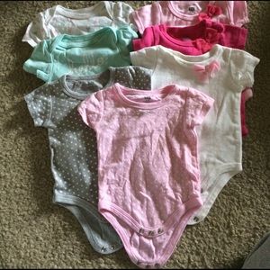 💞10% OFF SALE💕Circo & HB onesies