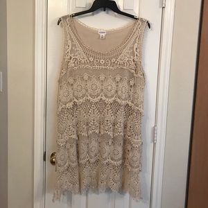 Gorgeous crochet tunic 3x