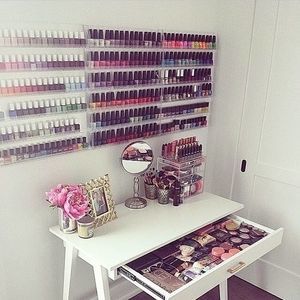 Meet your Posher, Janeth