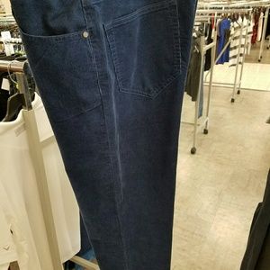 Meet your Posher, Donald