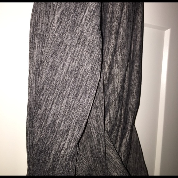 Dri-Fit Infinity Scarf - Picture 2 of 4