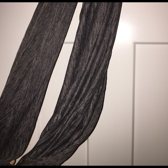 Dri-Fit Infinity Scarf - Picture 3 of 4