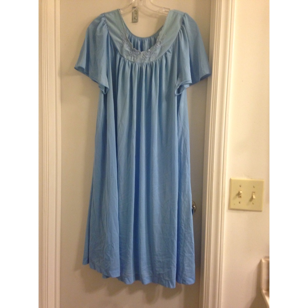 Blue night gown