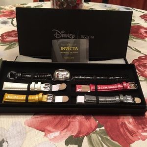 Invicta Disney Minnie Mouse Baby Lupah Watch