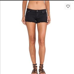 RVCA "caraway" shorts SOLD OUT in this material