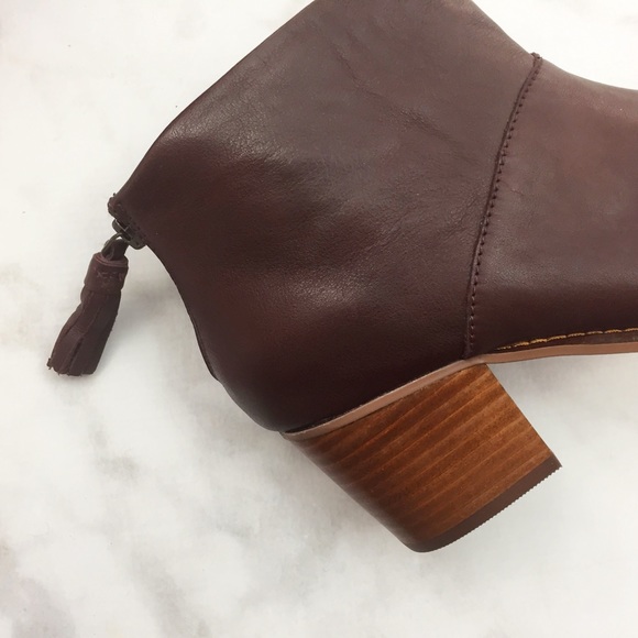 LAST 1! TOMS Oxblood Leather Ankle Boots - Picture 5 of 6