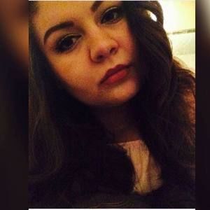 Meet your Posher, Laura j.