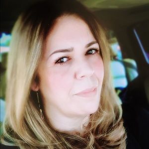 Meet your Posher, Ivani