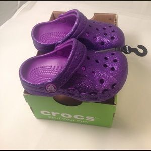 Crocs children's hi-glitter clog
