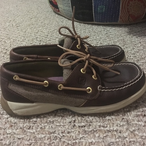 Sperrys - Picture 2 of 4