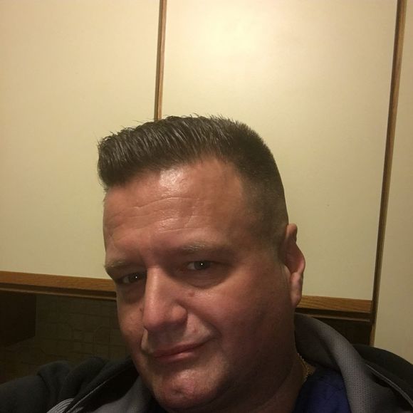 Meet your Posher, Keith - Picture 1 of 1