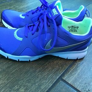 Nike Training TR2 size 9 NWOT