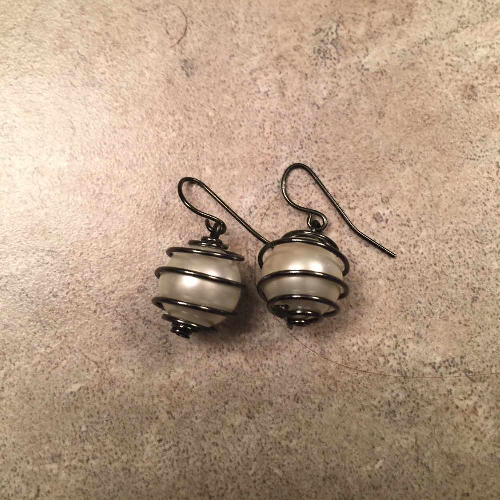 Premier - Starry Eyed earrings