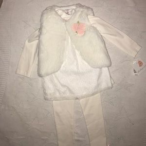 🎉BRAND NEW🎉 Toddler White Matching Set w/ Vest