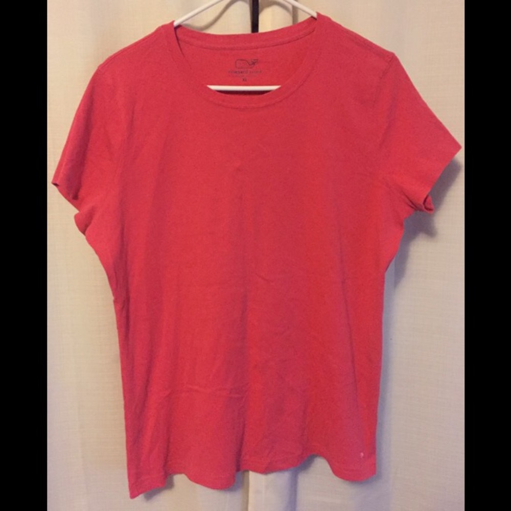 Vineyard Vines top