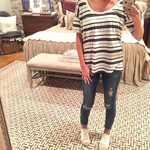 NWT Old Navy boyfriend tee