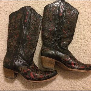 Gorgeous REAL LEATHER cowgirl boots