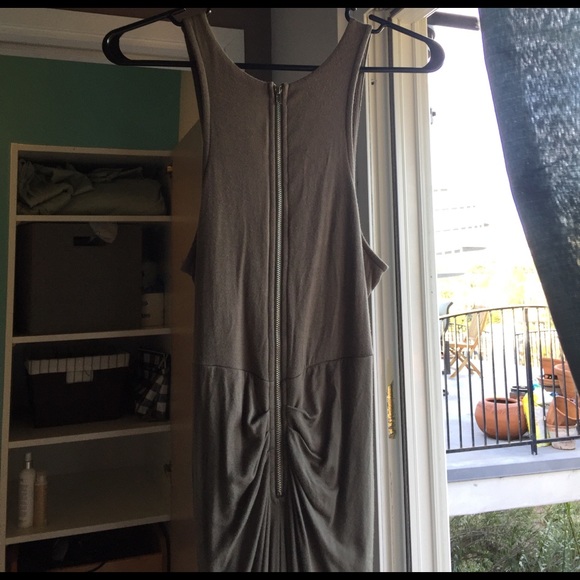 Designed in LA, low - high dress! - Picture 3 of 3