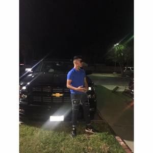 Meet your Posher, Chuy