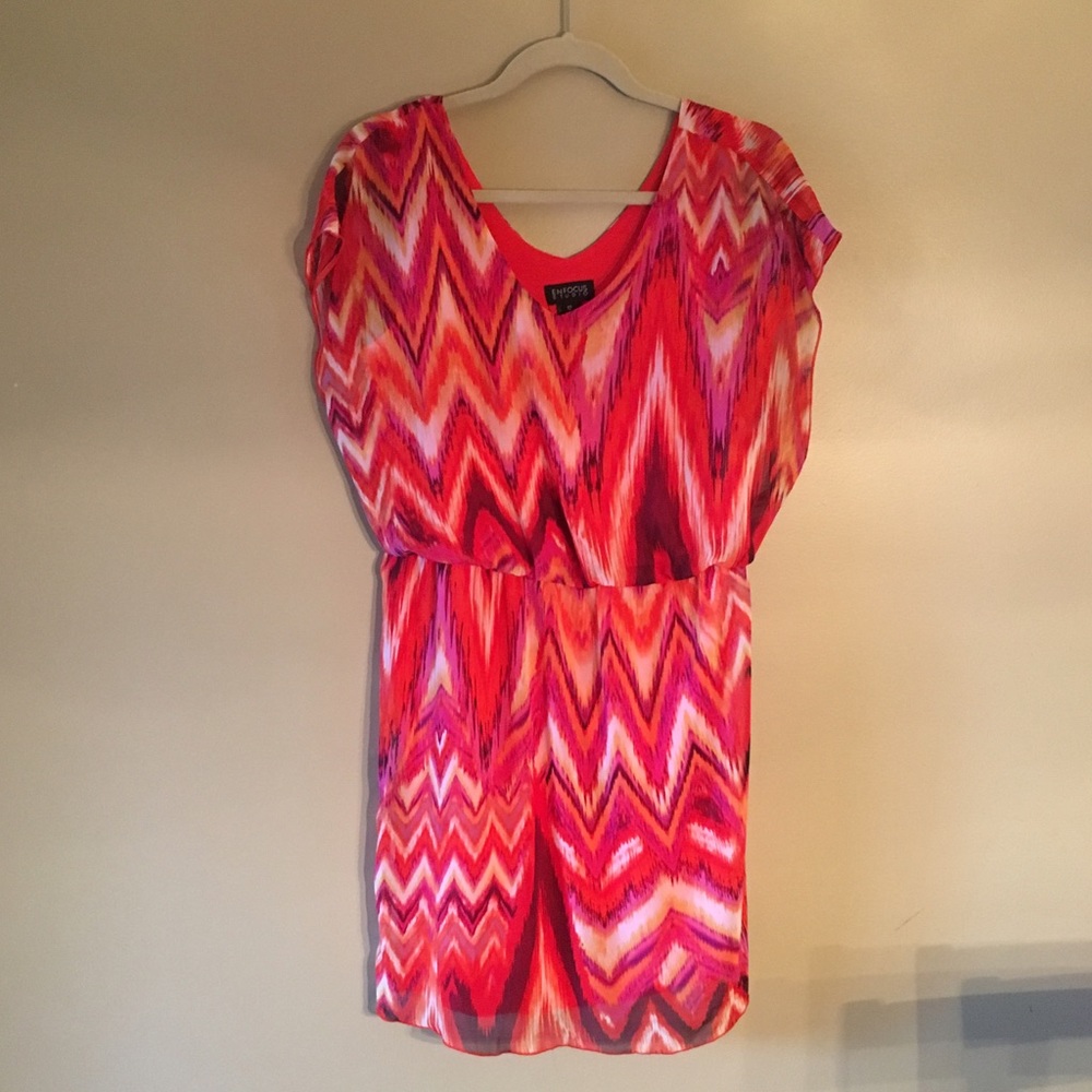 🔴Sold In bundle🔴💃Vibrant sexy dress 💃 - Picture 4 of 4