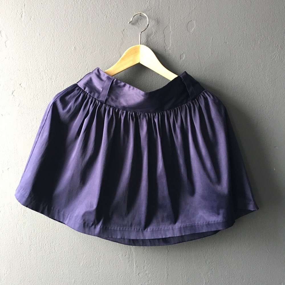 Blue satin skirt size XS