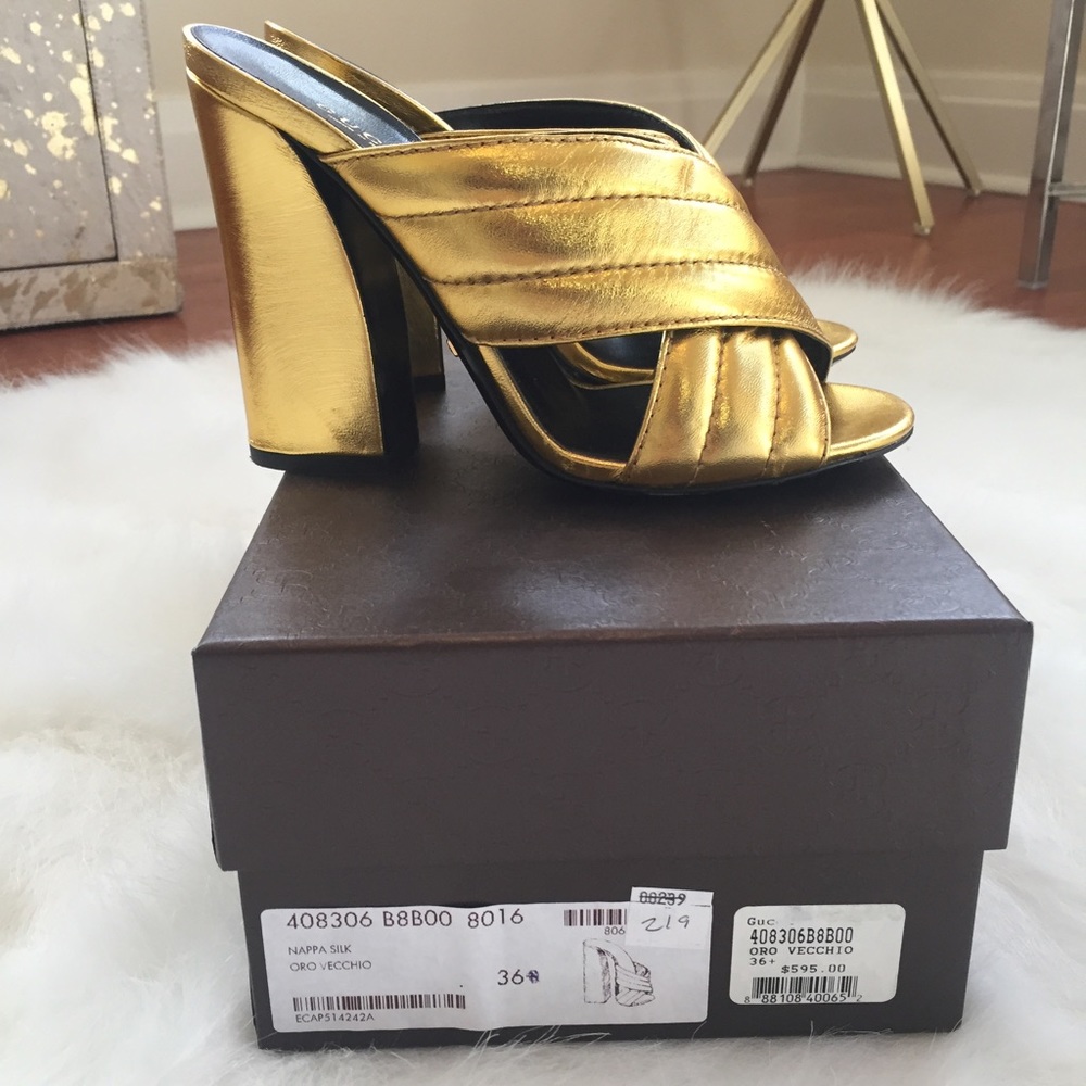 Gucci Gold heels