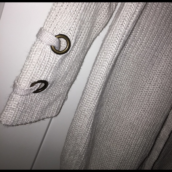 Lace Up Sweater - Picture 2 of 3