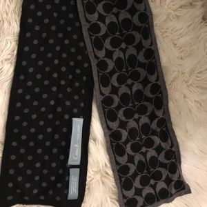 100% Merino Wool Coach Scarf - Reversible